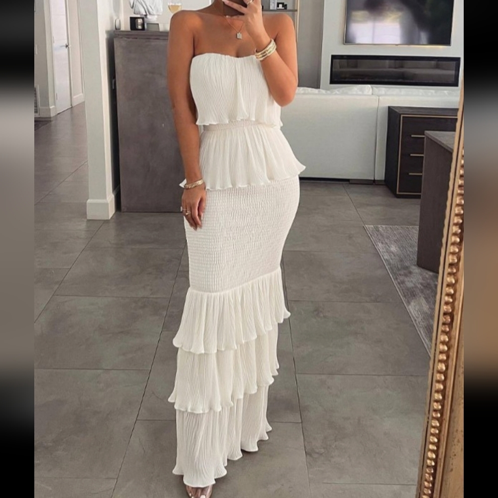'SOLD'! ChicME Bandeau Ruffled Dress